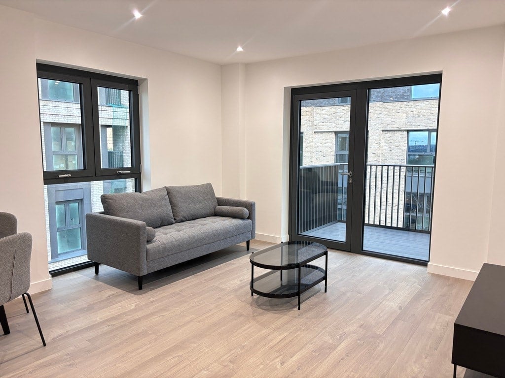 Flat Seven Sisters Road in Greater London