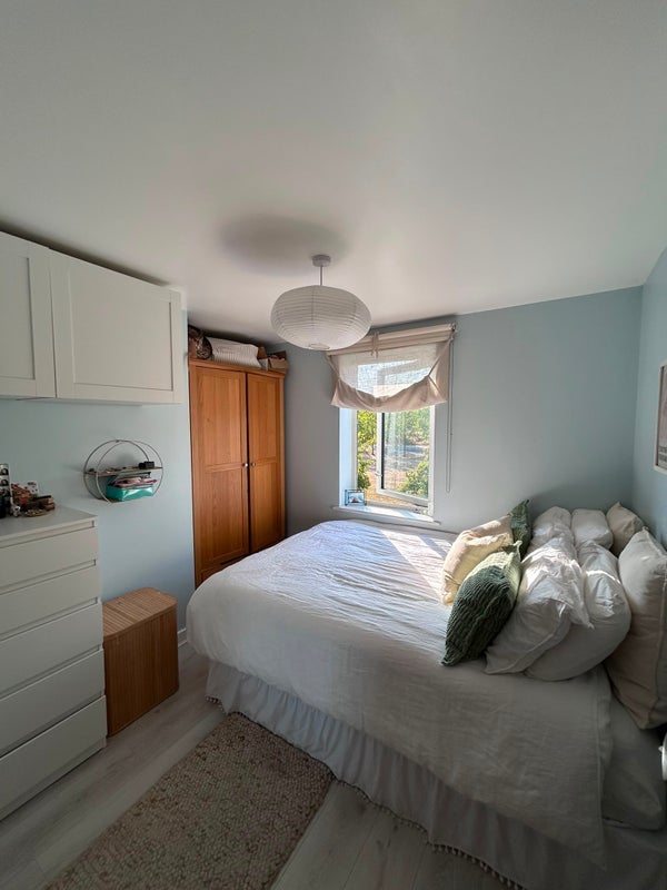 Room Princes Close in Greater London