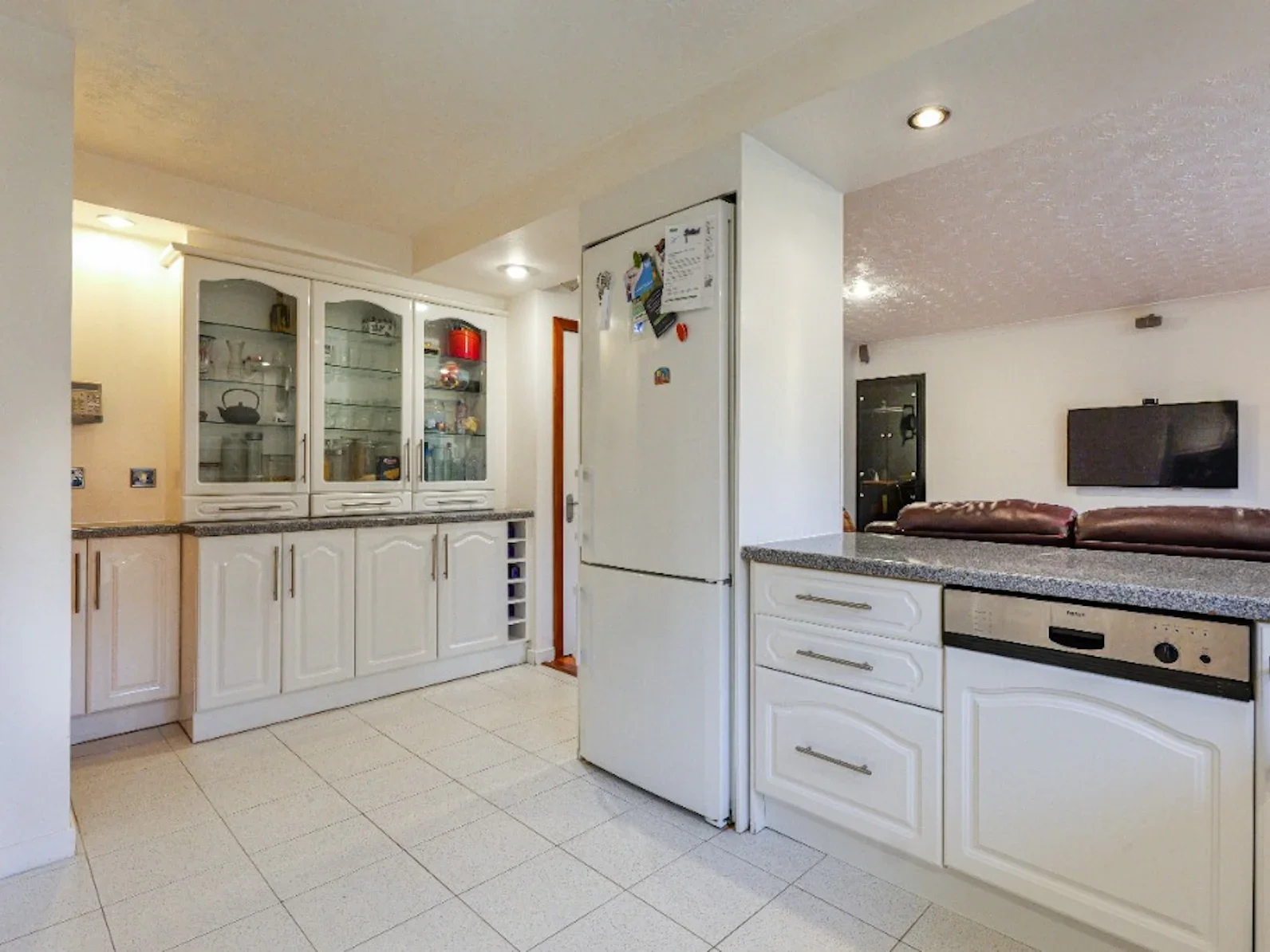 House Highfield in Livingston