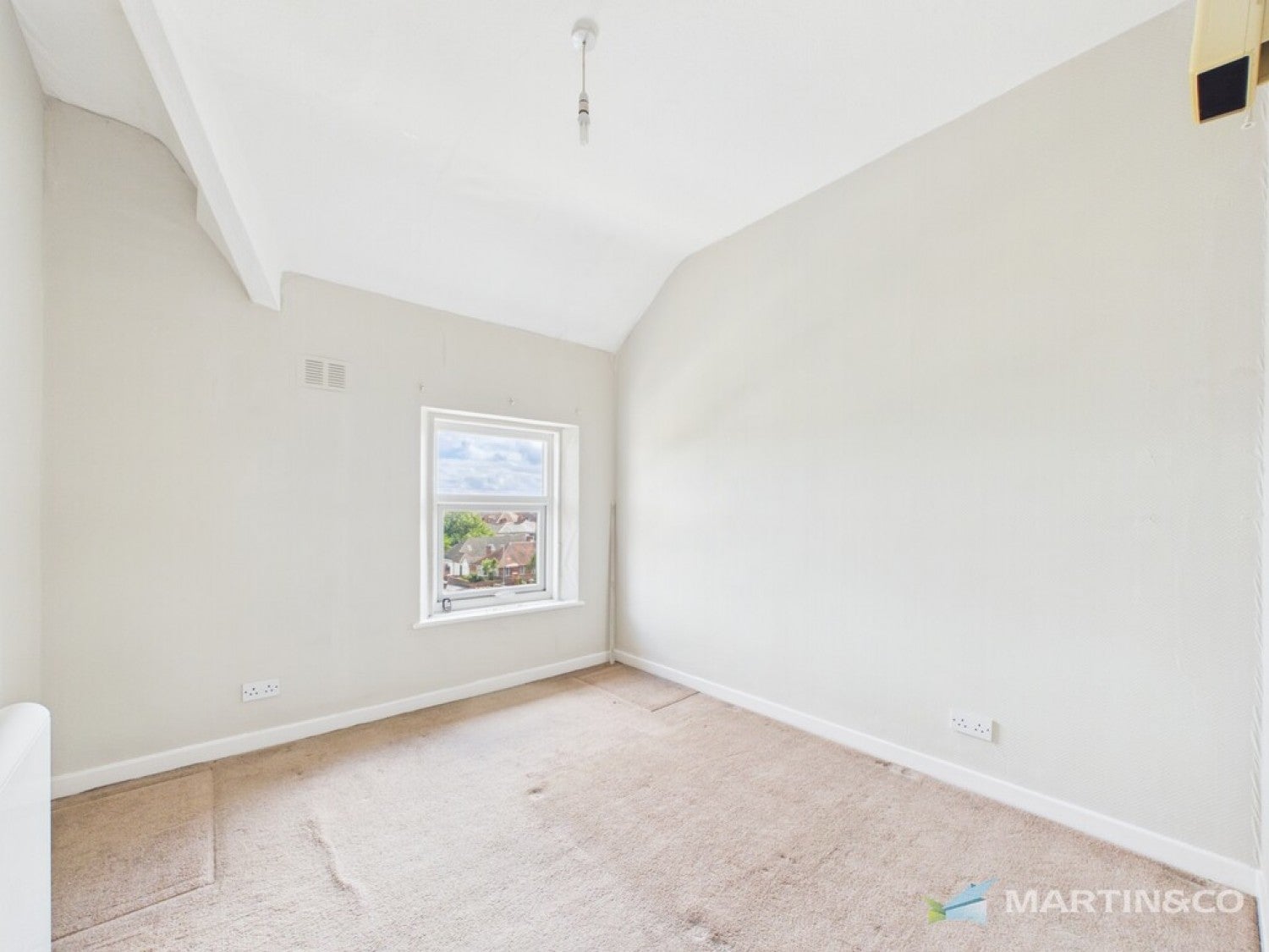 Flat Kingsway in Borough of Fylde
