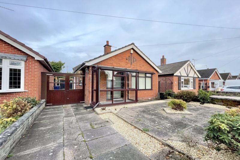 House Fox Grove in Newcastle-under-Lyme