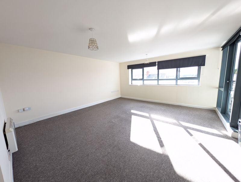 Flat Ty Wern Road in Cardiff