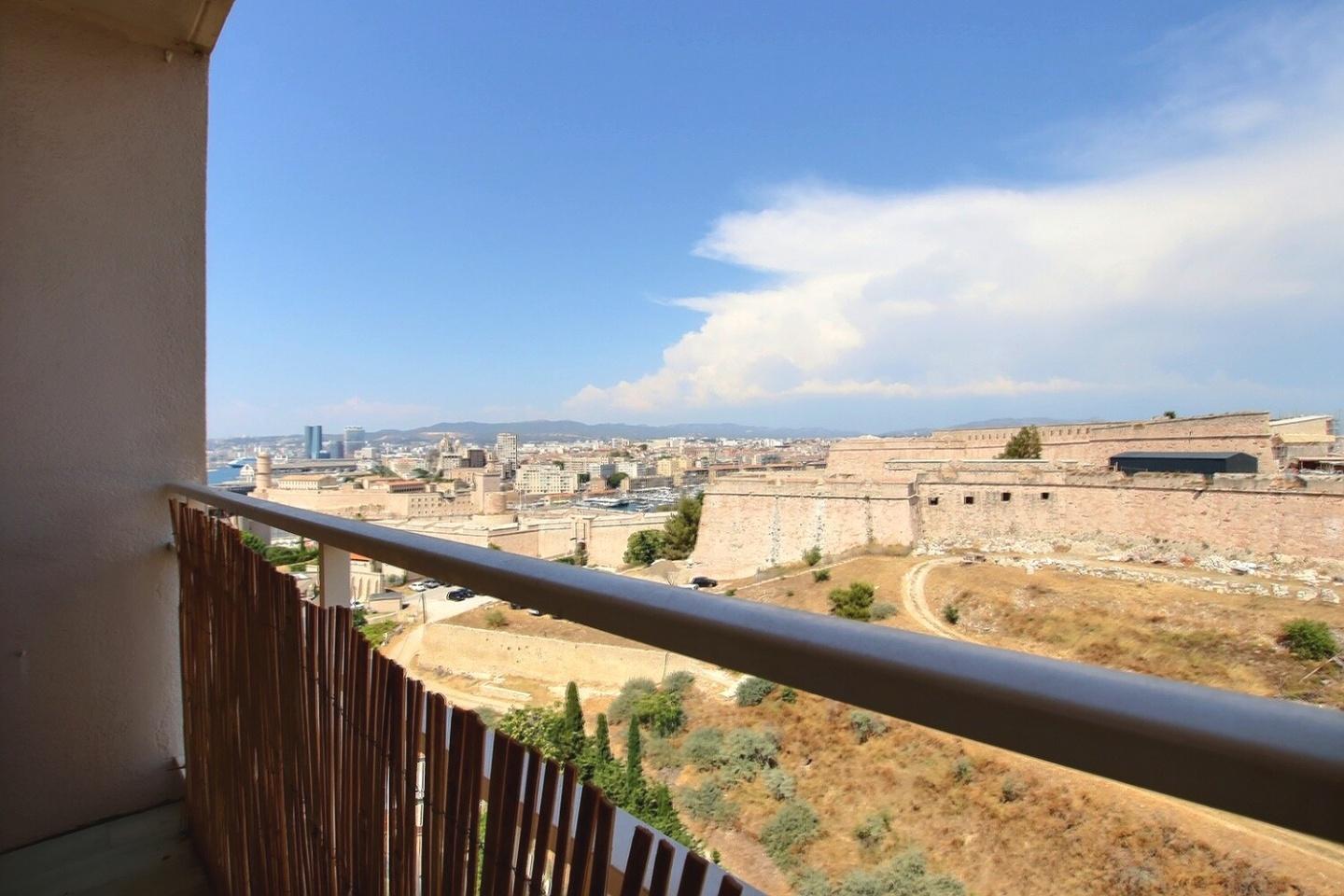 Appartement Avenue de la Corse à Marseille