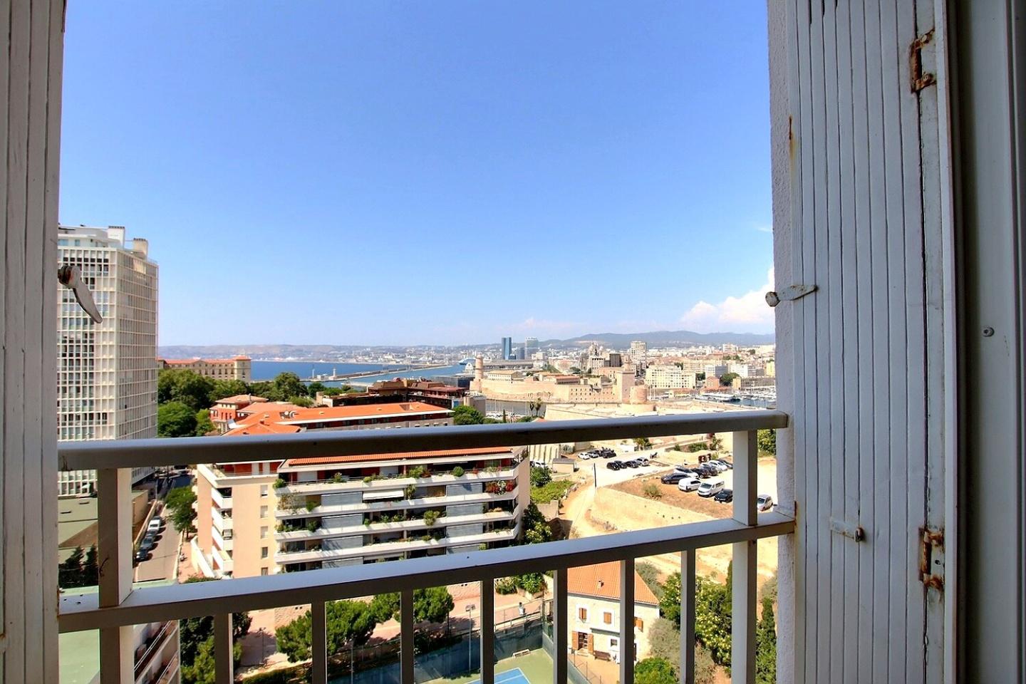 Appartement Avenue de la Corse à Marseille