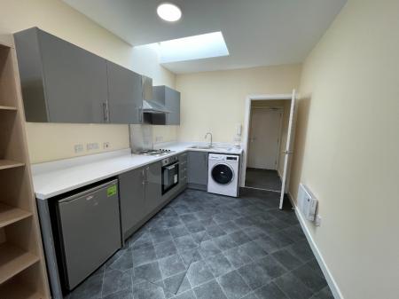 Flat Montague Road in Leicester