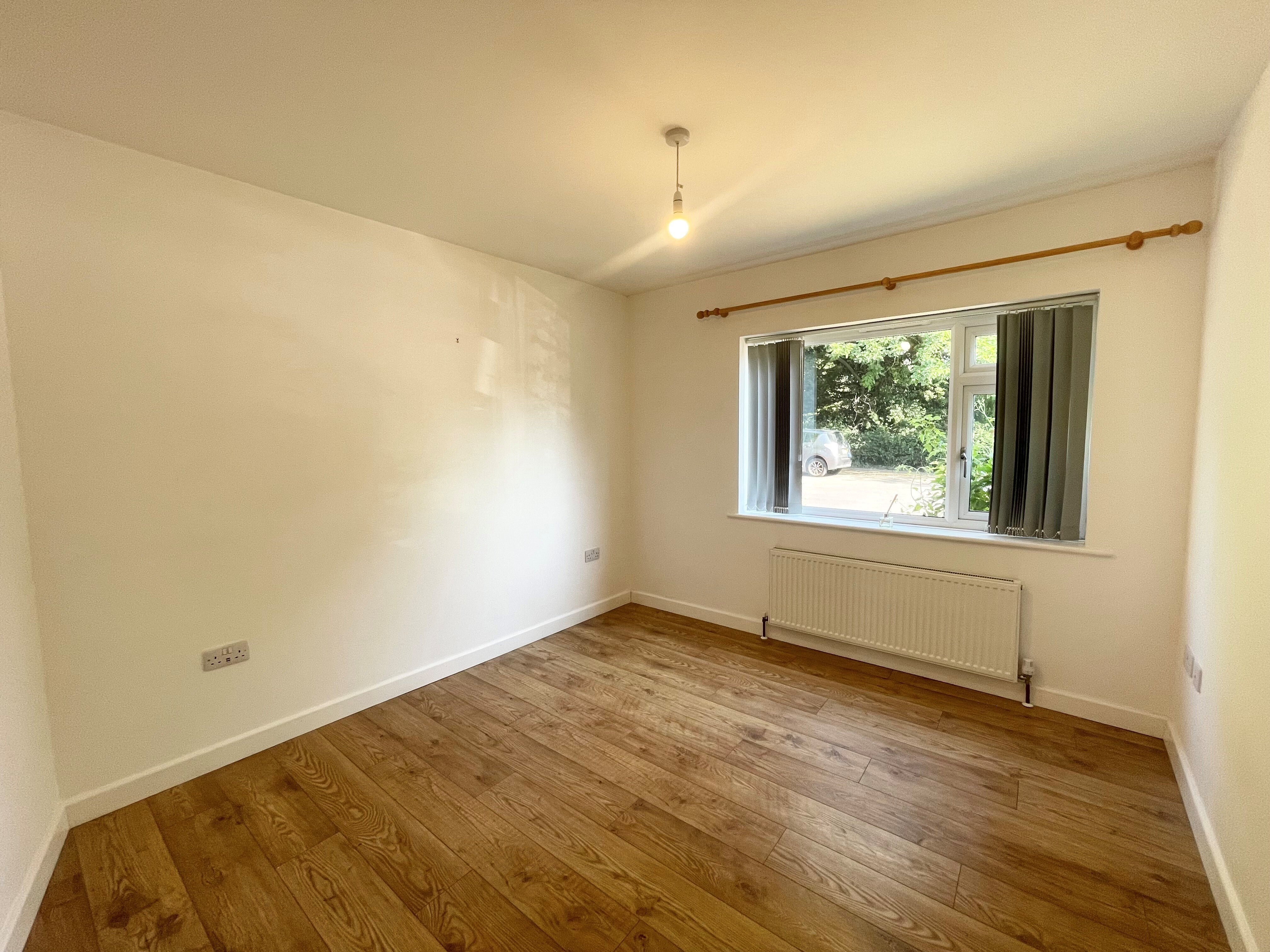Flat Upper Holly Walk in Royal Leamington Spa