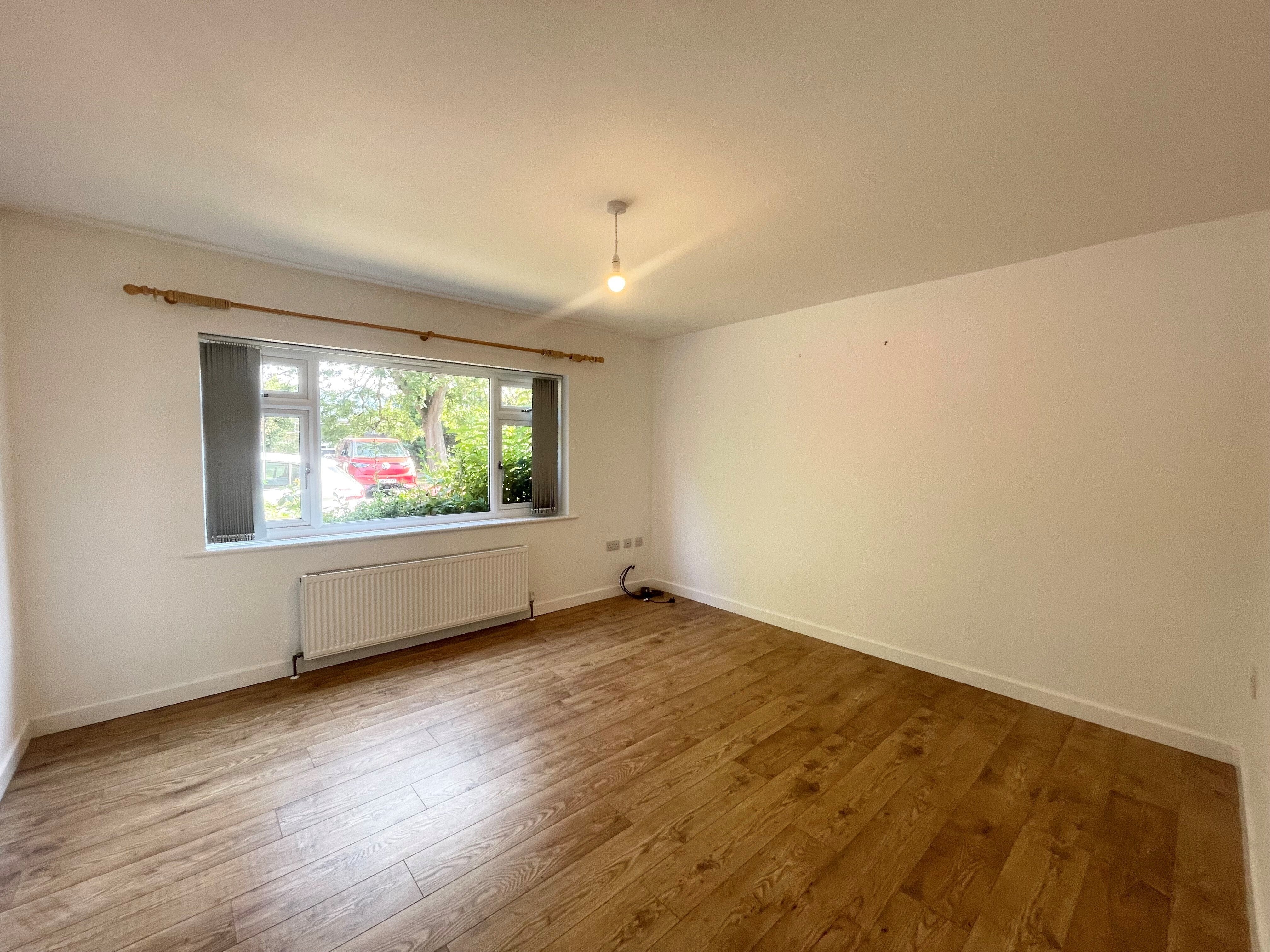 Flat Upper Holly Walk in Royal Leamington Spa