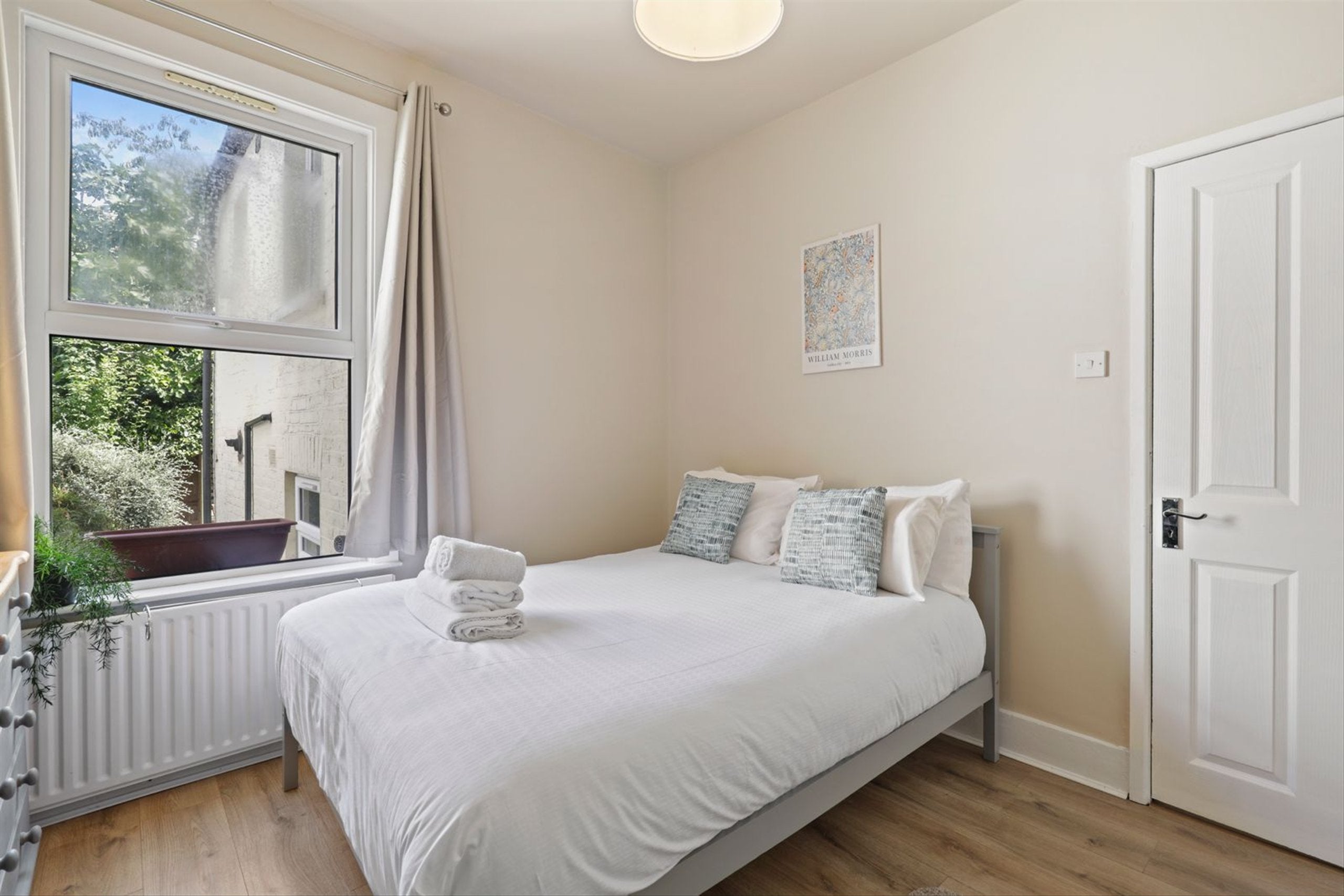 House Fingal Street in Greater London