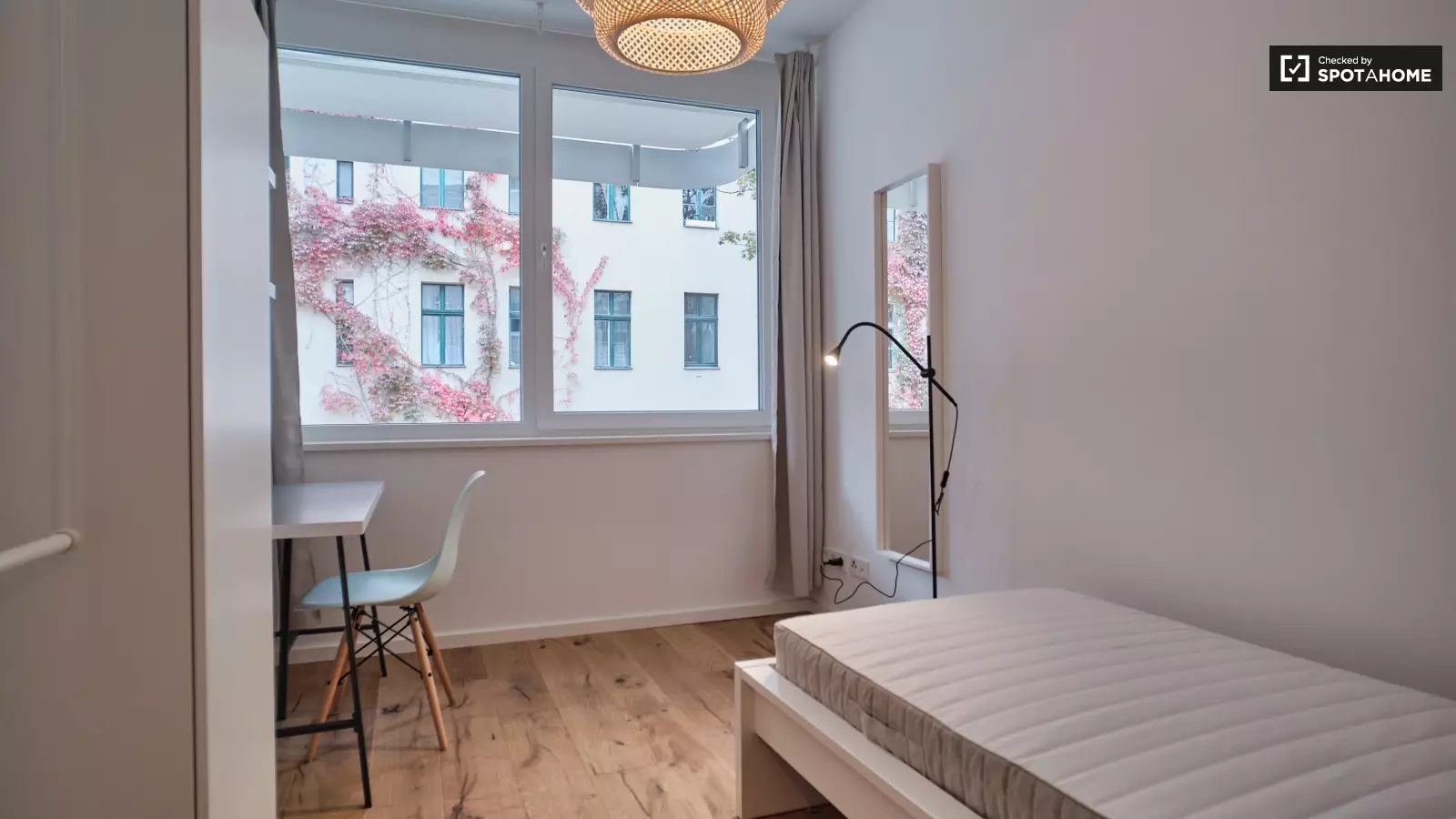 Wohnung Nazarethkirchstraße in Berlin