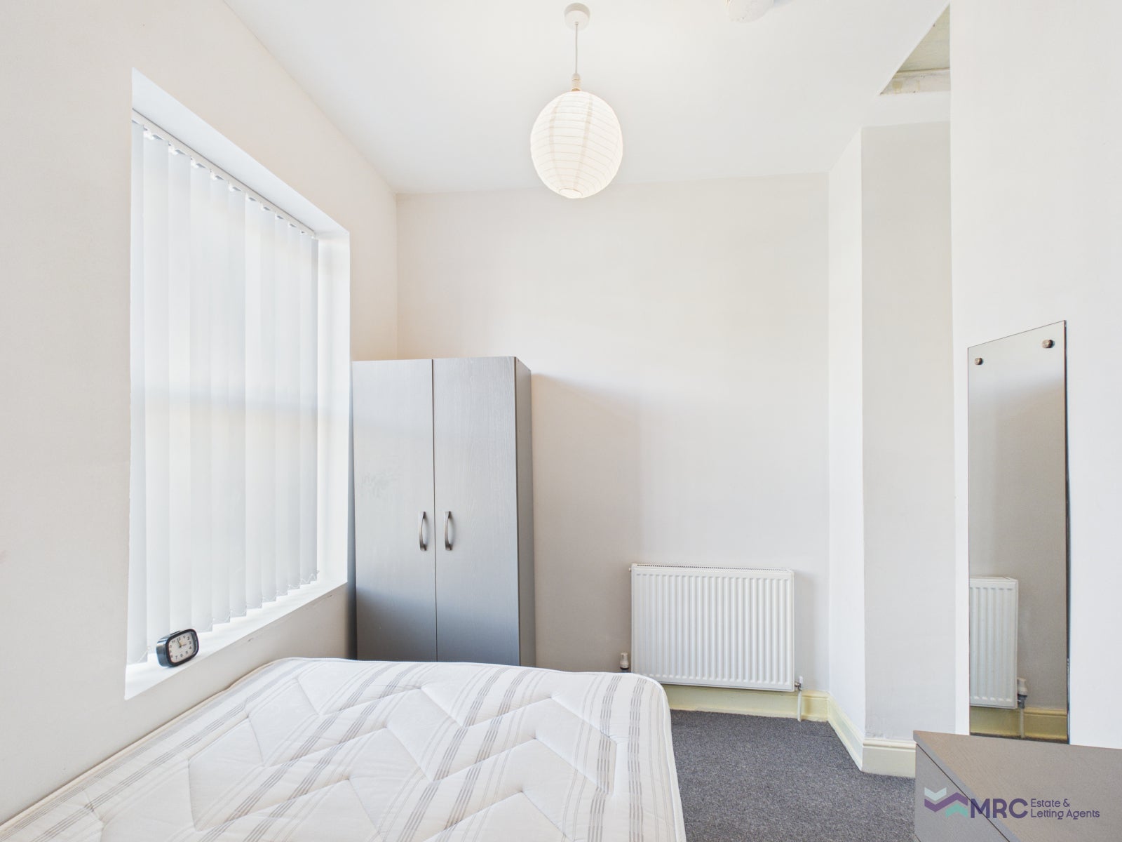 Room Bacheler Street in Hull