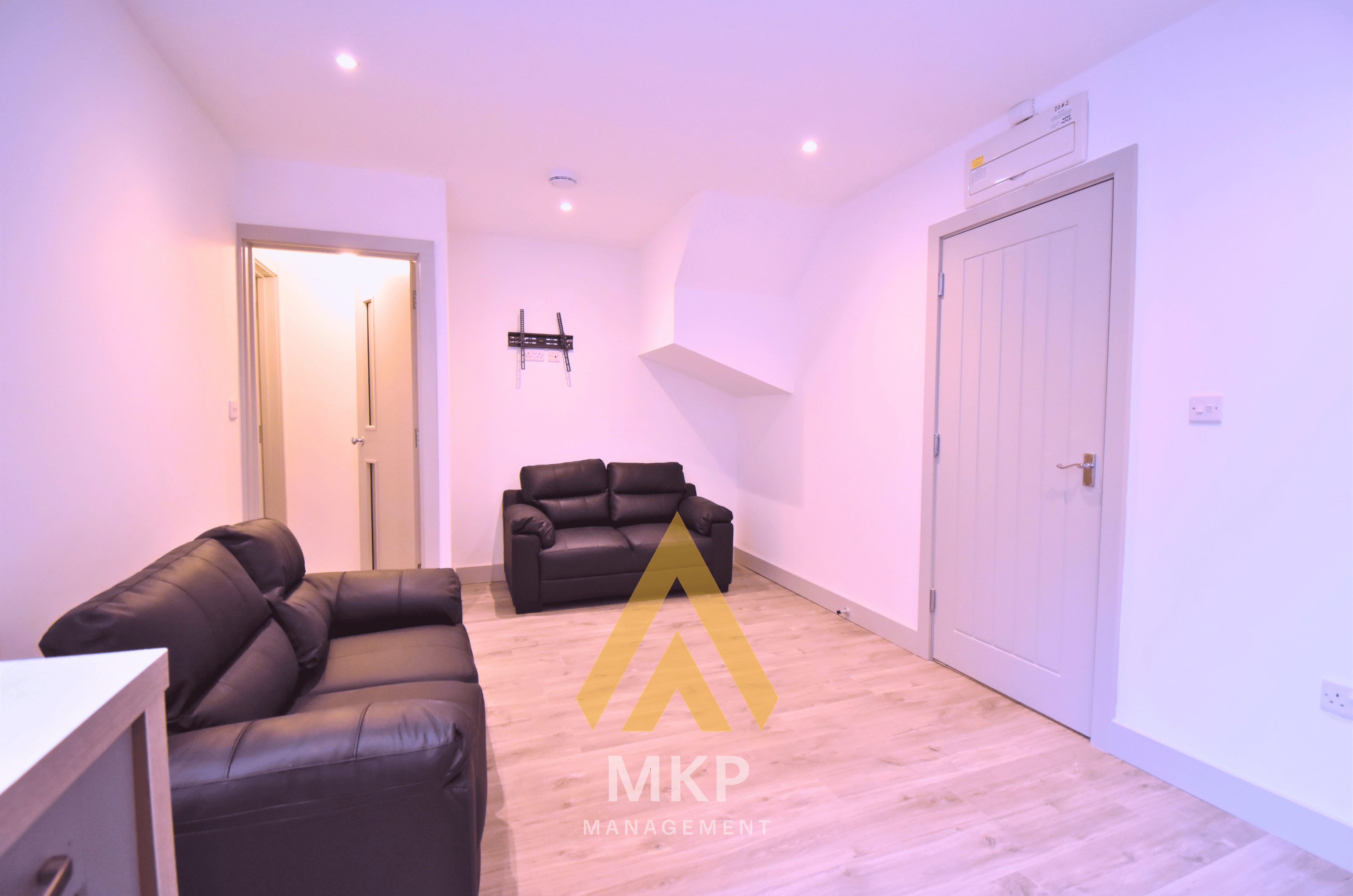 Flat Heeley Road in Birmingham