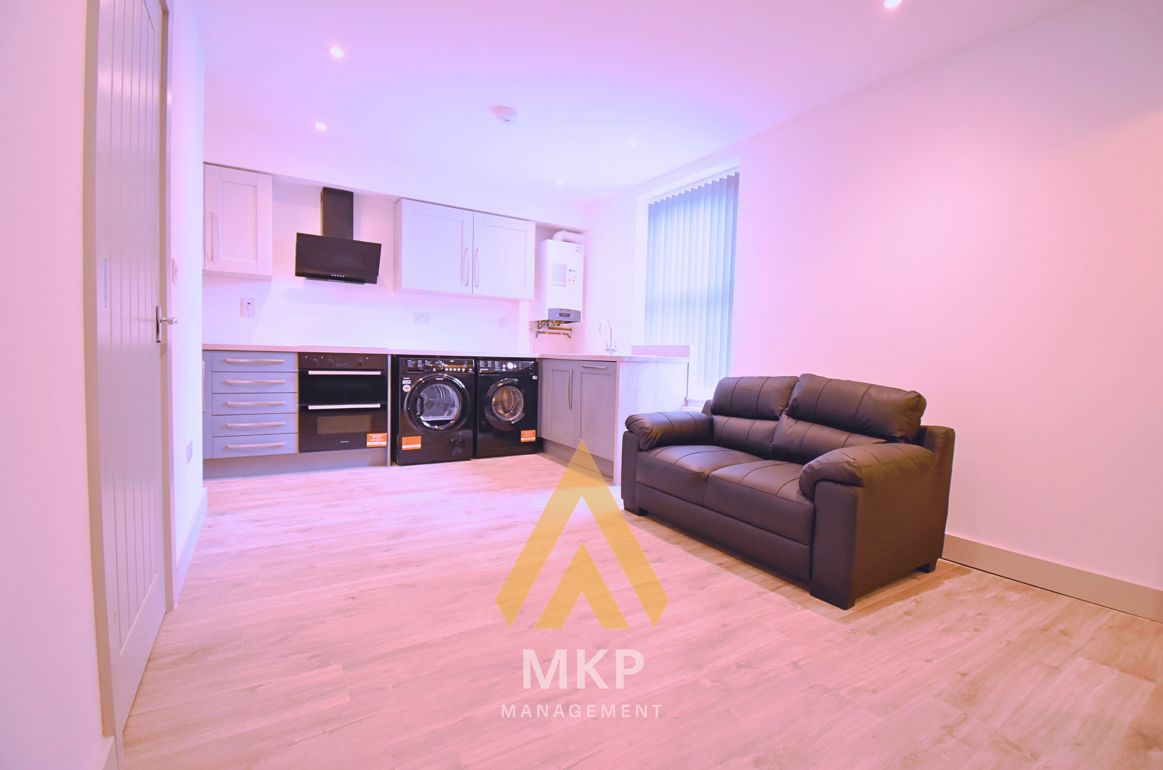 Flat Heeley Road in Birmingham