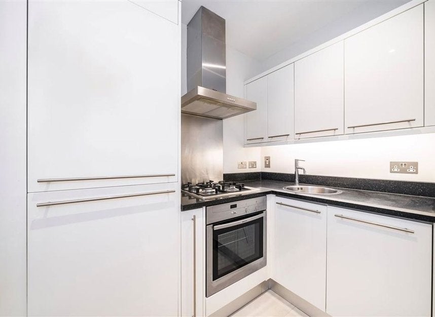 Flat Gloucester Place in City of Westminster