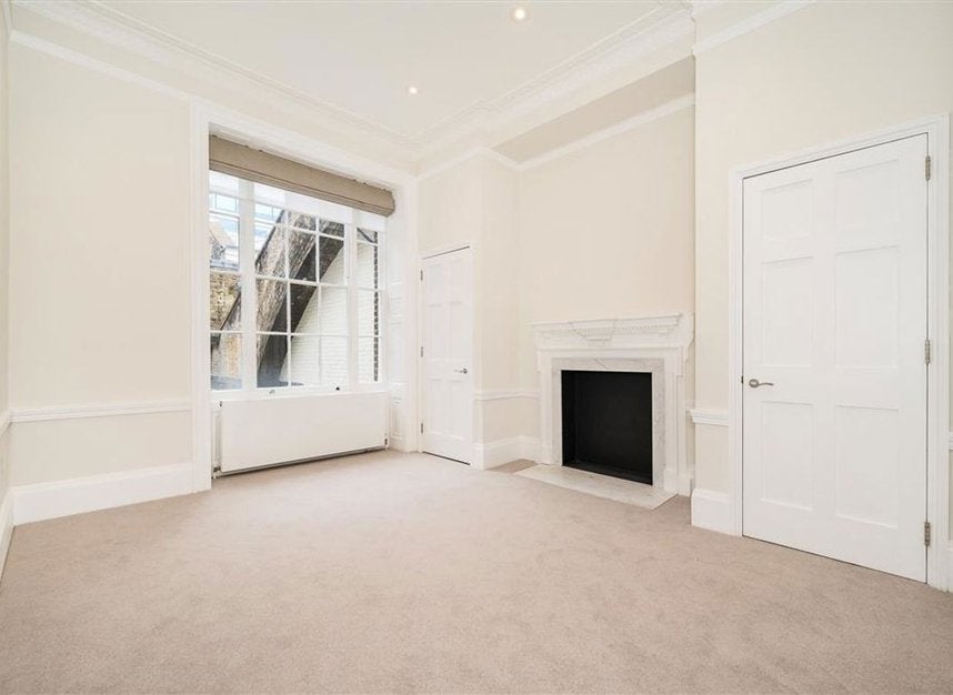 Flat Gloucester Place in City of Westminster