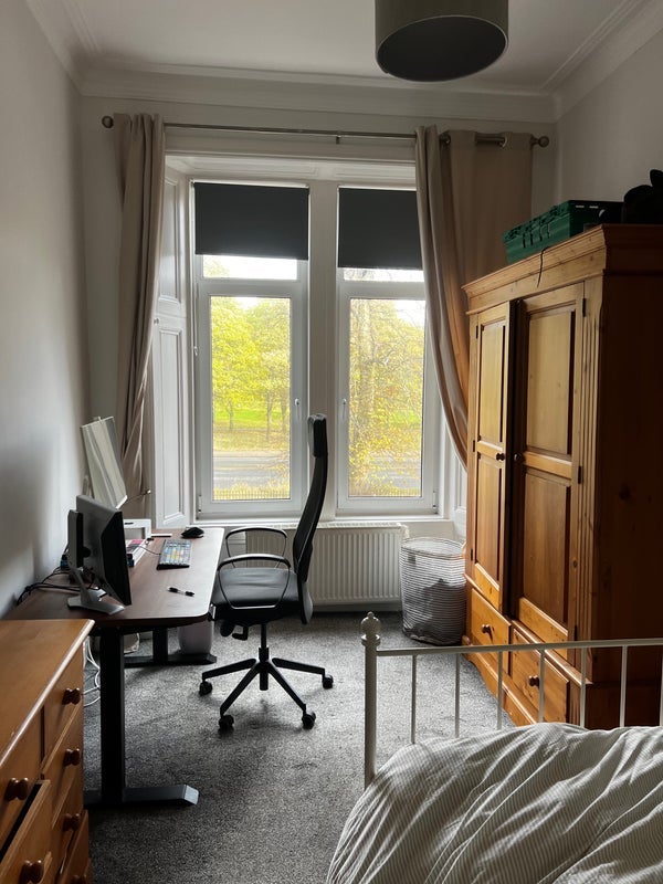 Room Victoria Park Drive South in Glasgow