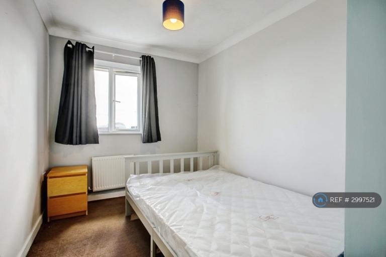 Flat Hartford Court in Newcastle upon Tyne