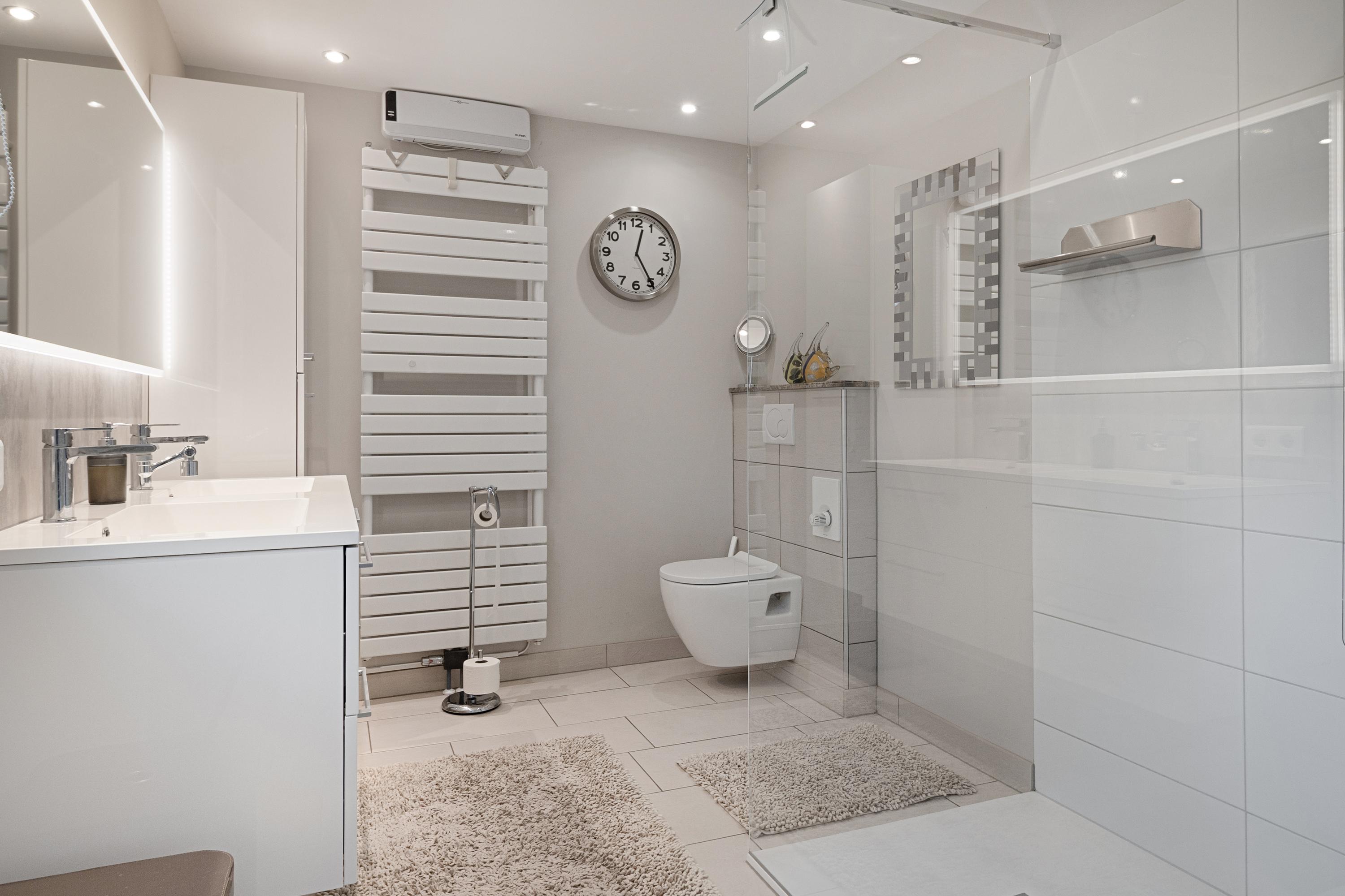 Twee-onder-één-kap te koop: Jubileumstraat 41A, Sittard