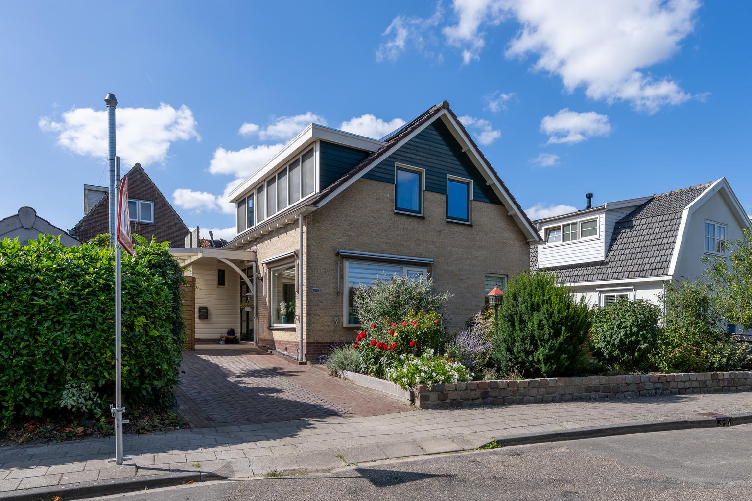 Huis Kastanjelaan 17 in Zuid-Scharwoude