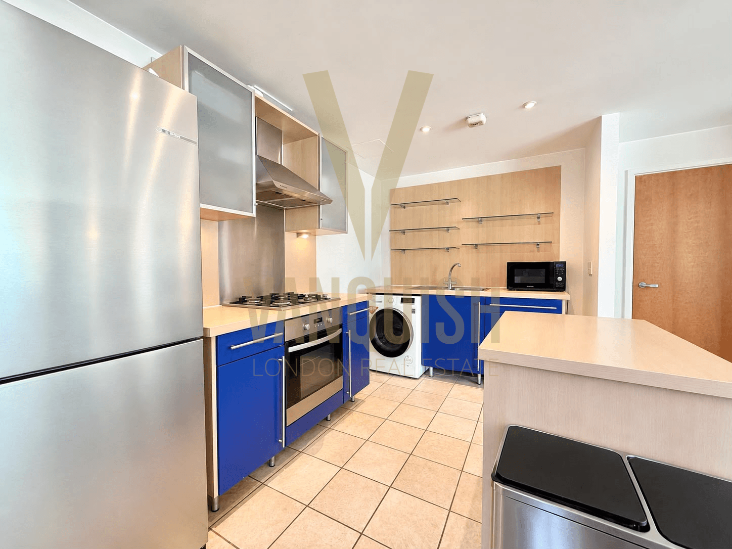 Flat Hopton Road in Greater London