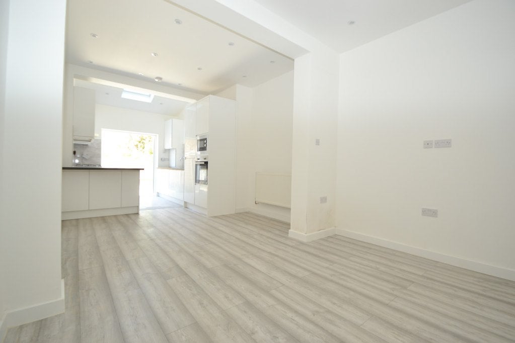 House Villiers Road in Greater London