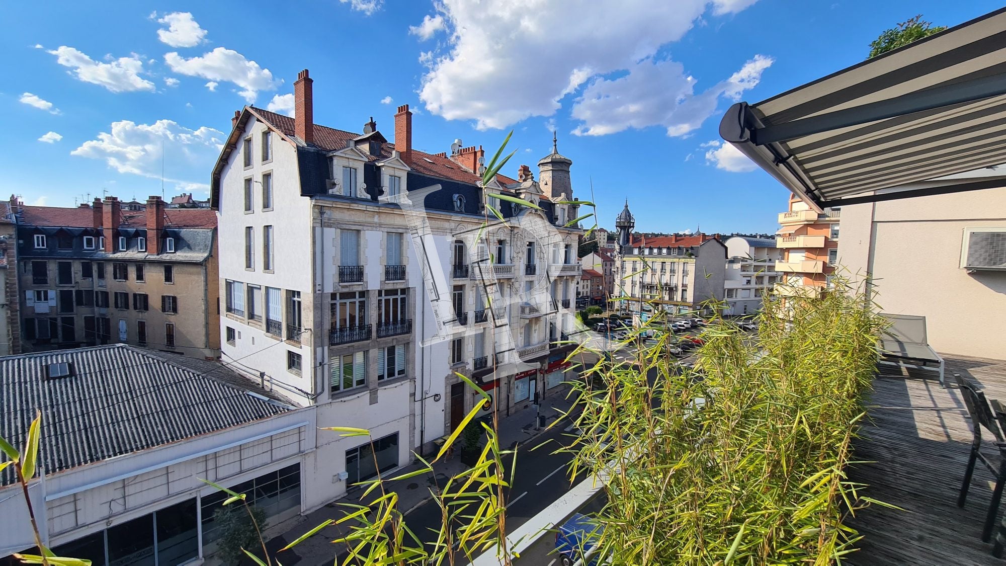 Flat Rue Calemard de Lafayette in Le Puy-en-Velay