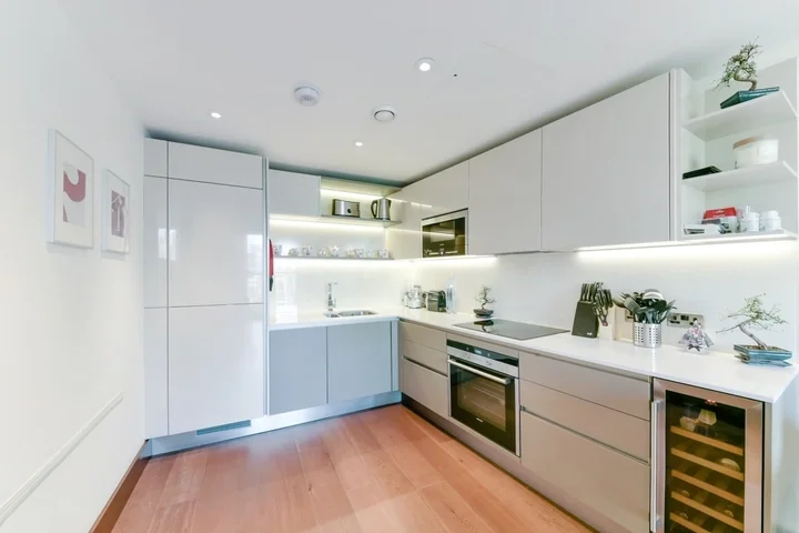 Flat Crane Court in City of London