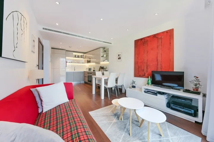 Flat Crane Court in City of London