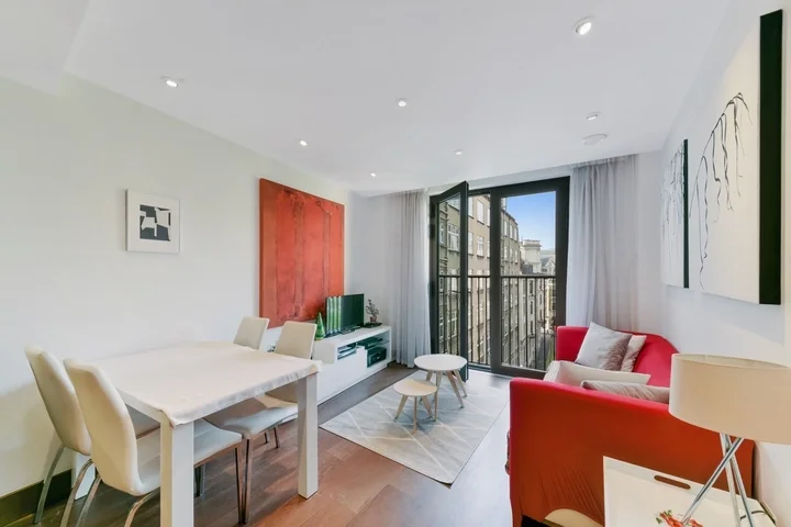 Flat Crane Court in City of London