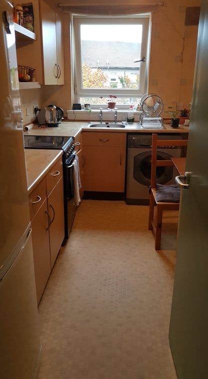 Room Pennywell Road in City of Edinburgh