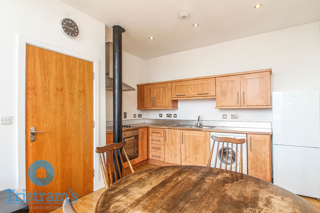 Flat Hartley Road in Nottingham