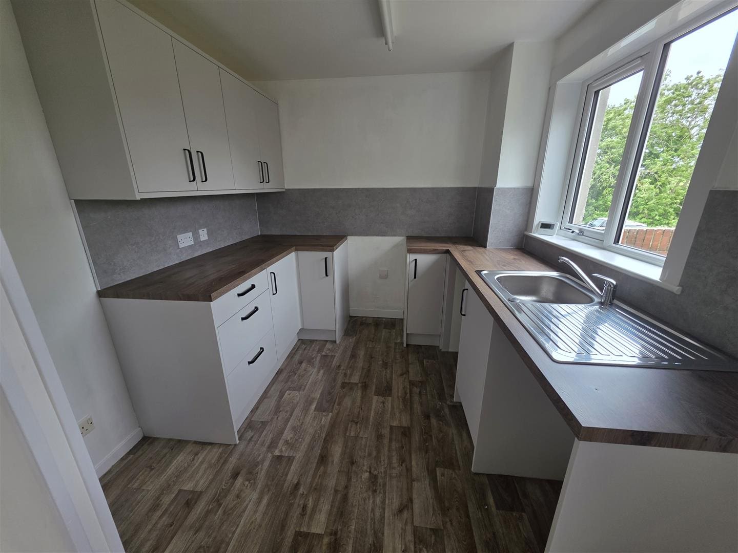 House Warwick Close in Leuchars