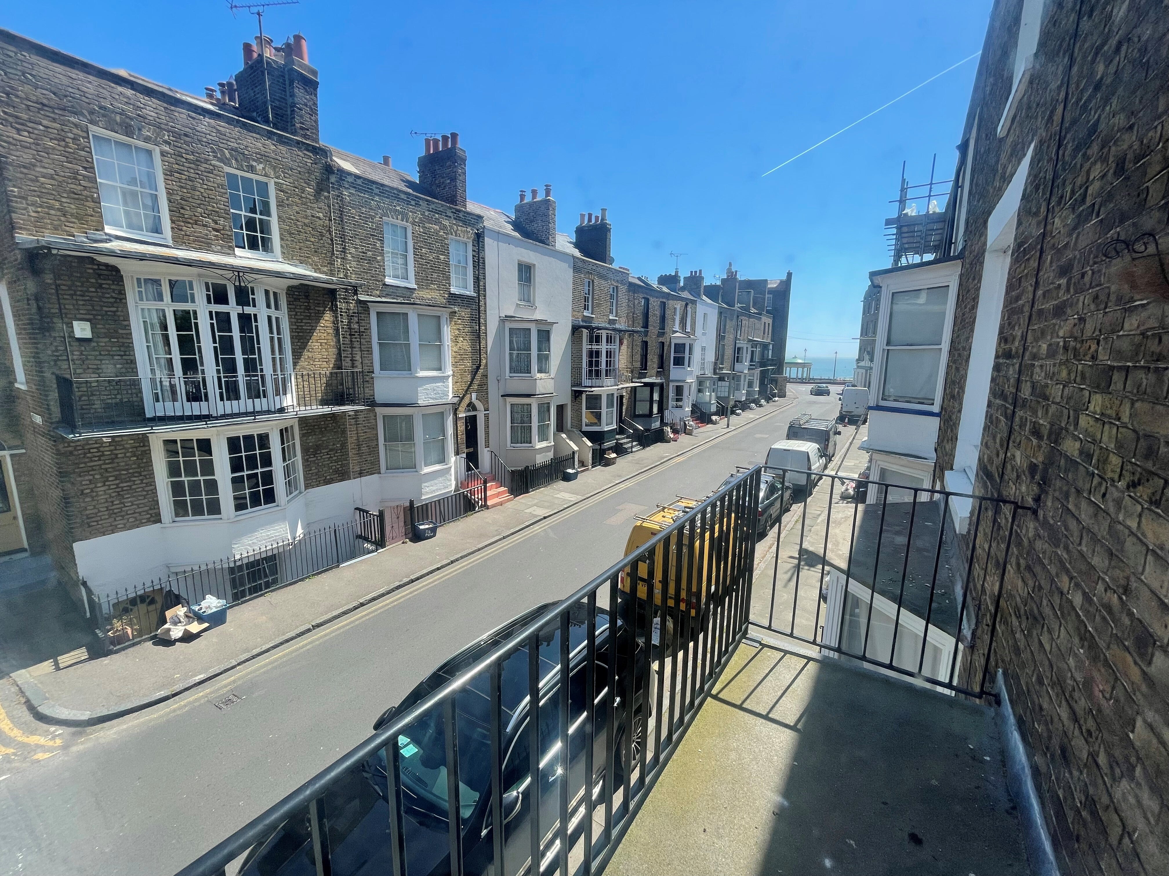 Room Plains of Waterloo in Thanet