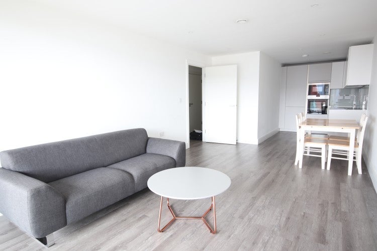 Flat Brading Road in Greater London