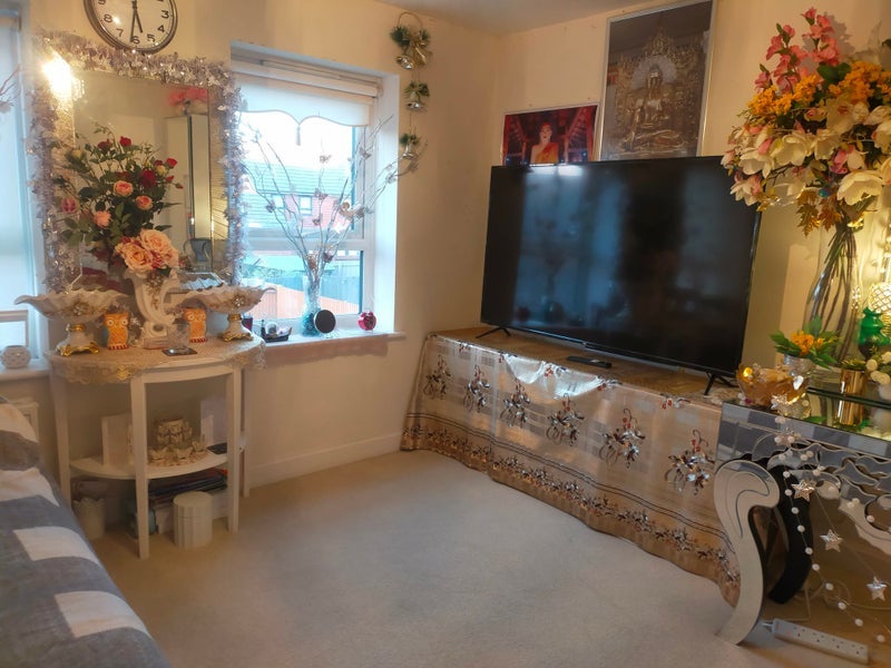Room Watchfield Close in Liverpool