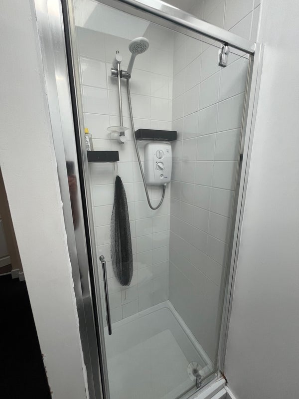 Room Lee High Road in Greater London