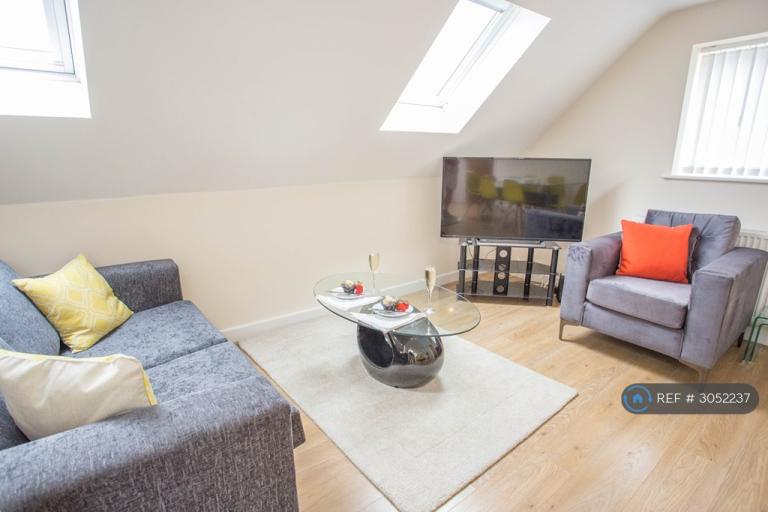 Flat Cromwell Way in Cherwell District