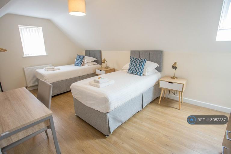 Flat Cromwell Way in Cherwell District