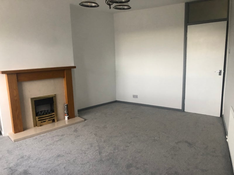 Flat Ryefields Road in Bromsgrove