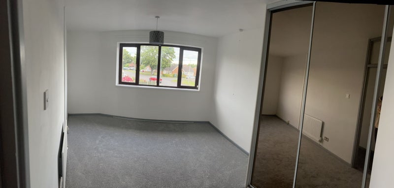 Flat Ryefields Road in Bromsgrove