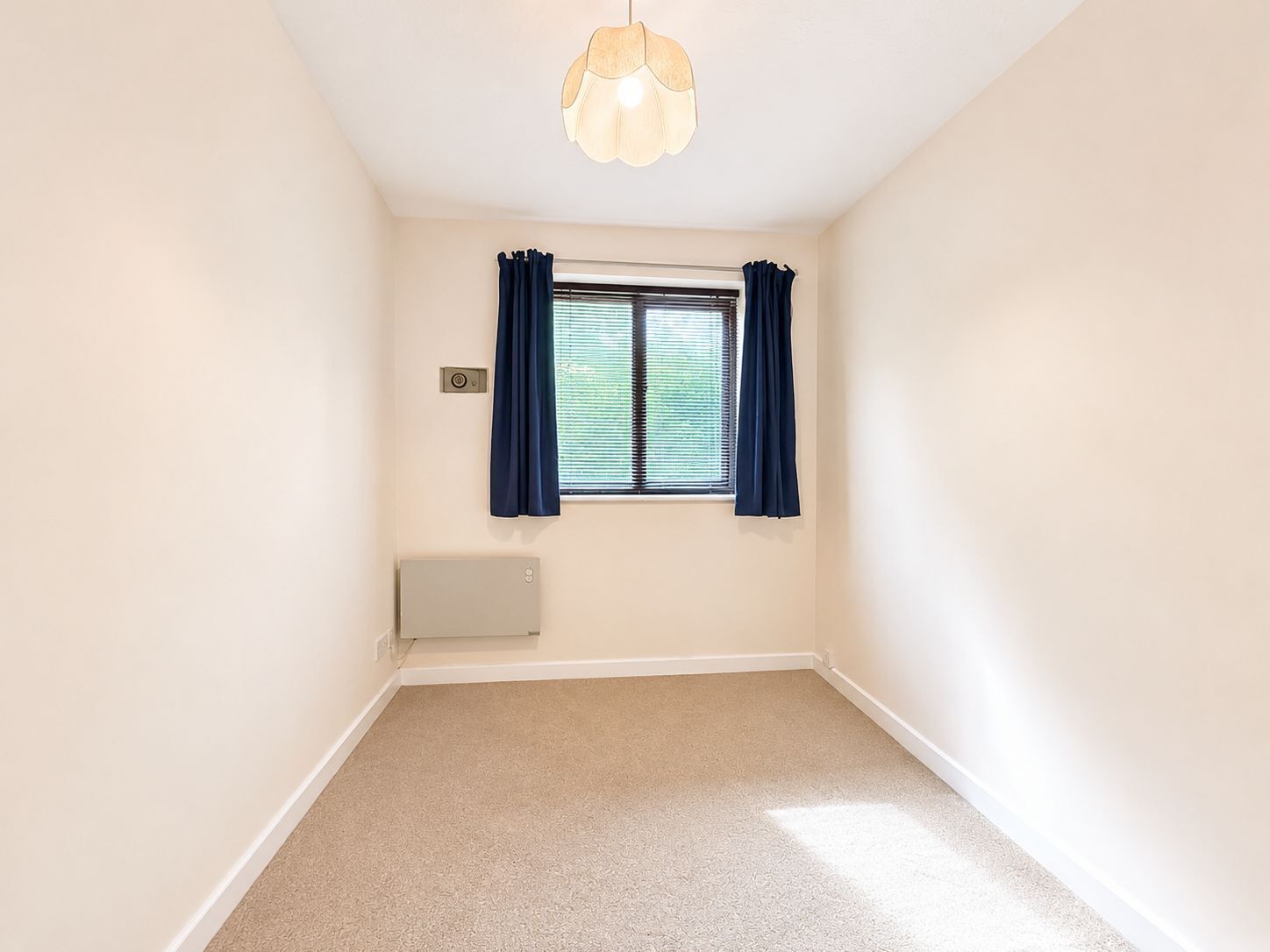 Flat Chapel Row in Twyford
