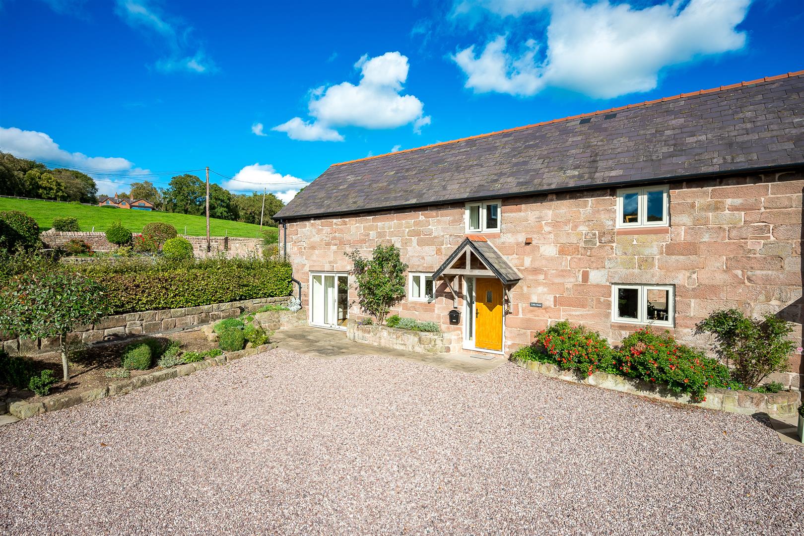 House Goldford Lane in Bickerton