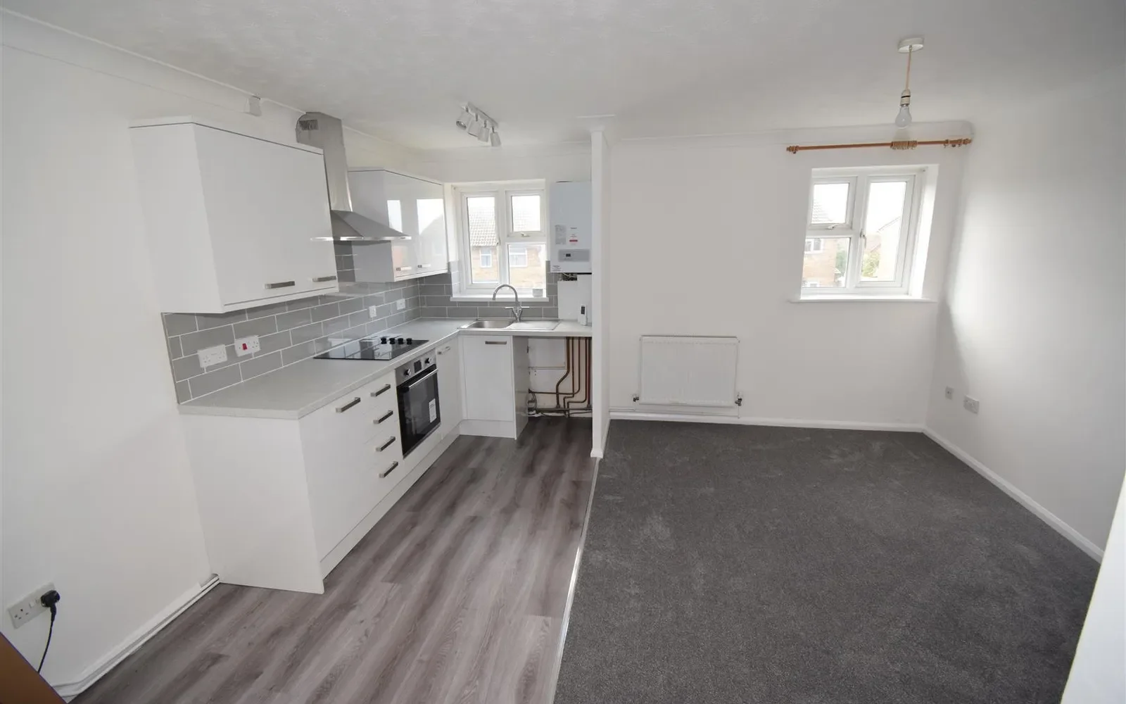 Flat Sydling Close in Poole