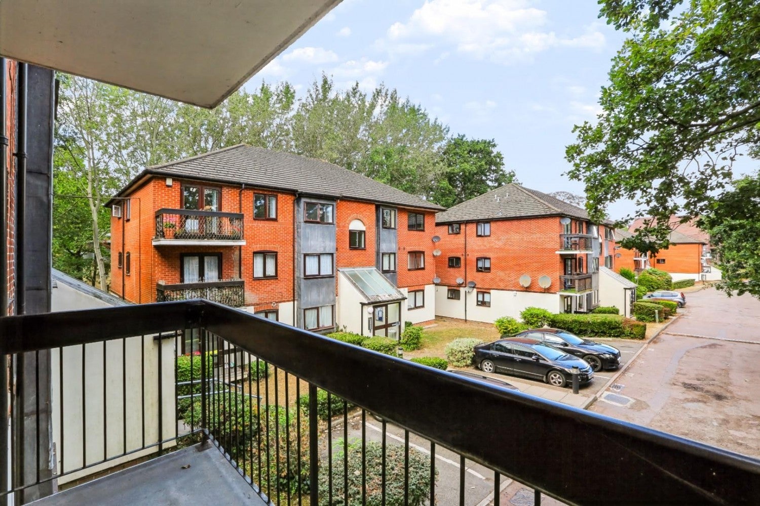 Flat Wavel Place in Greater London
