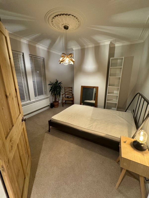 Room Arthur Street in Bristol