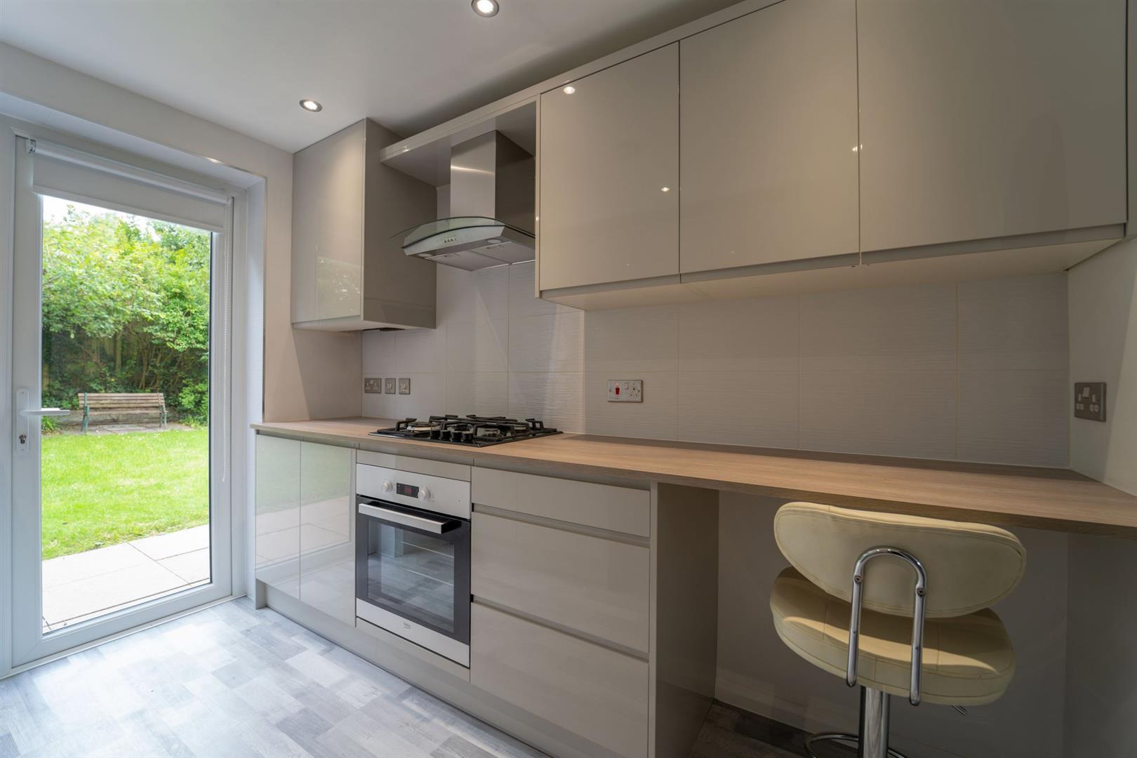 Flat Banbrook Close in Metropolitan Borough of Solihull
