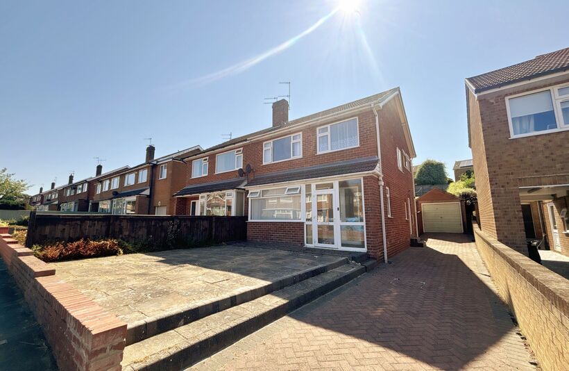 House Rockingham Drive in Newby
