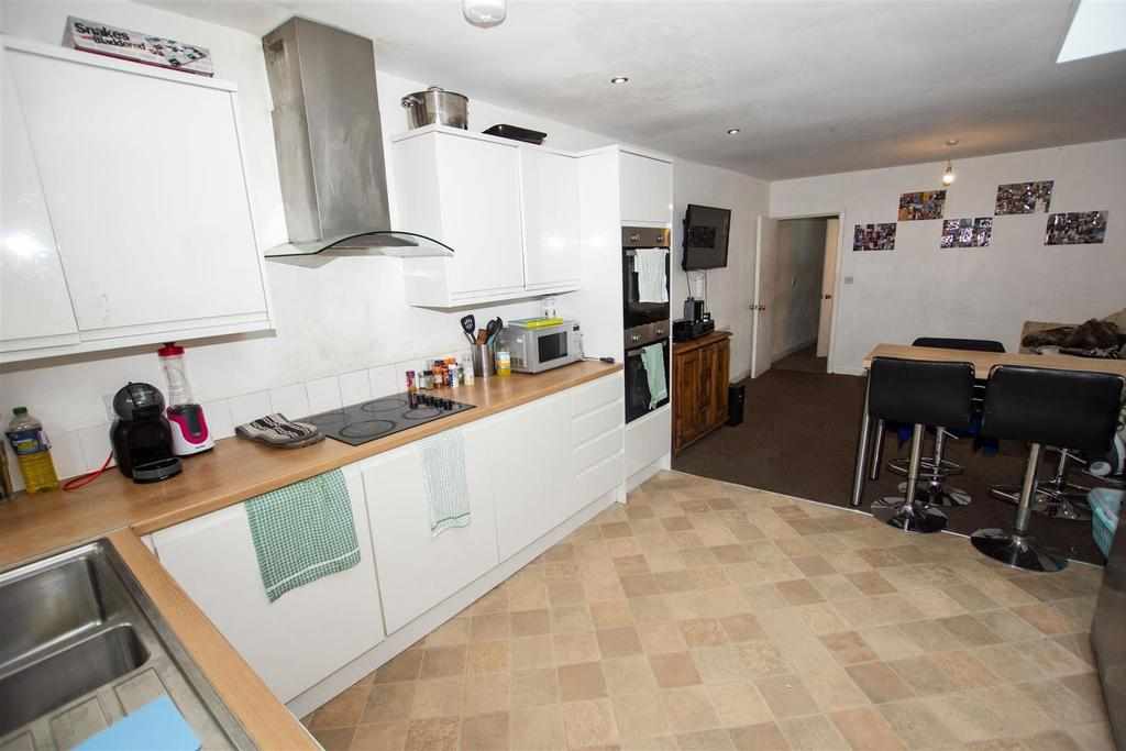 Flat Hubert Road in Birmingham