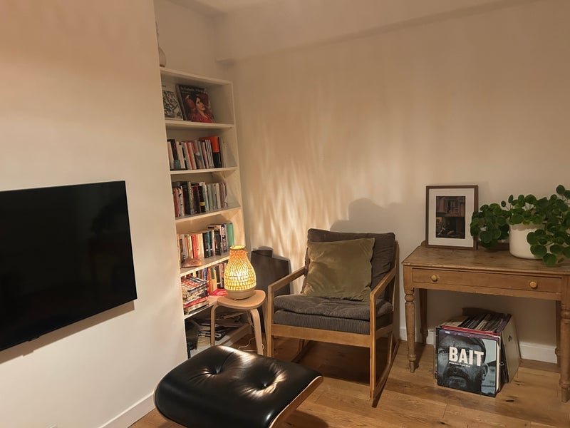 Room Green Lanes in Greater London