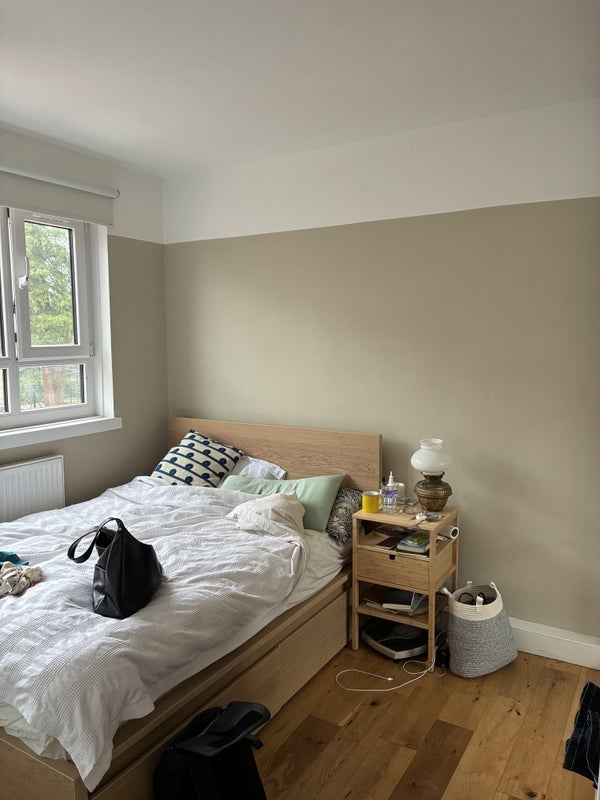 Room Green Lanes in Greater London