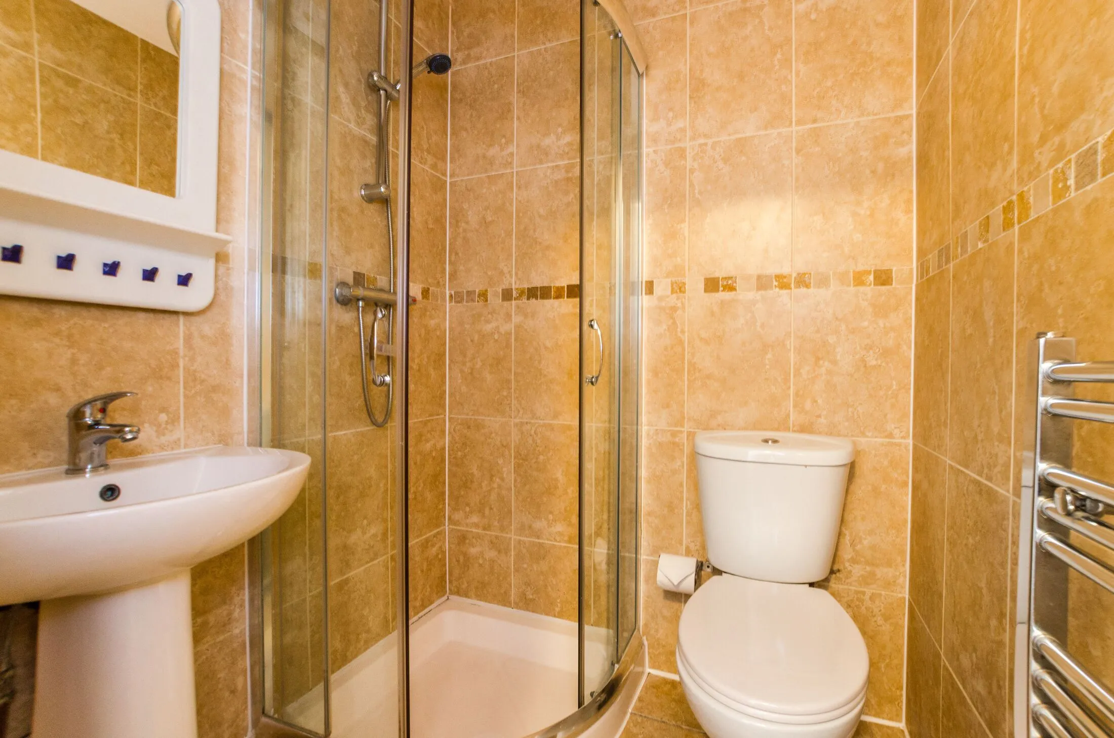 Flat Fonthill Road in Greater London
